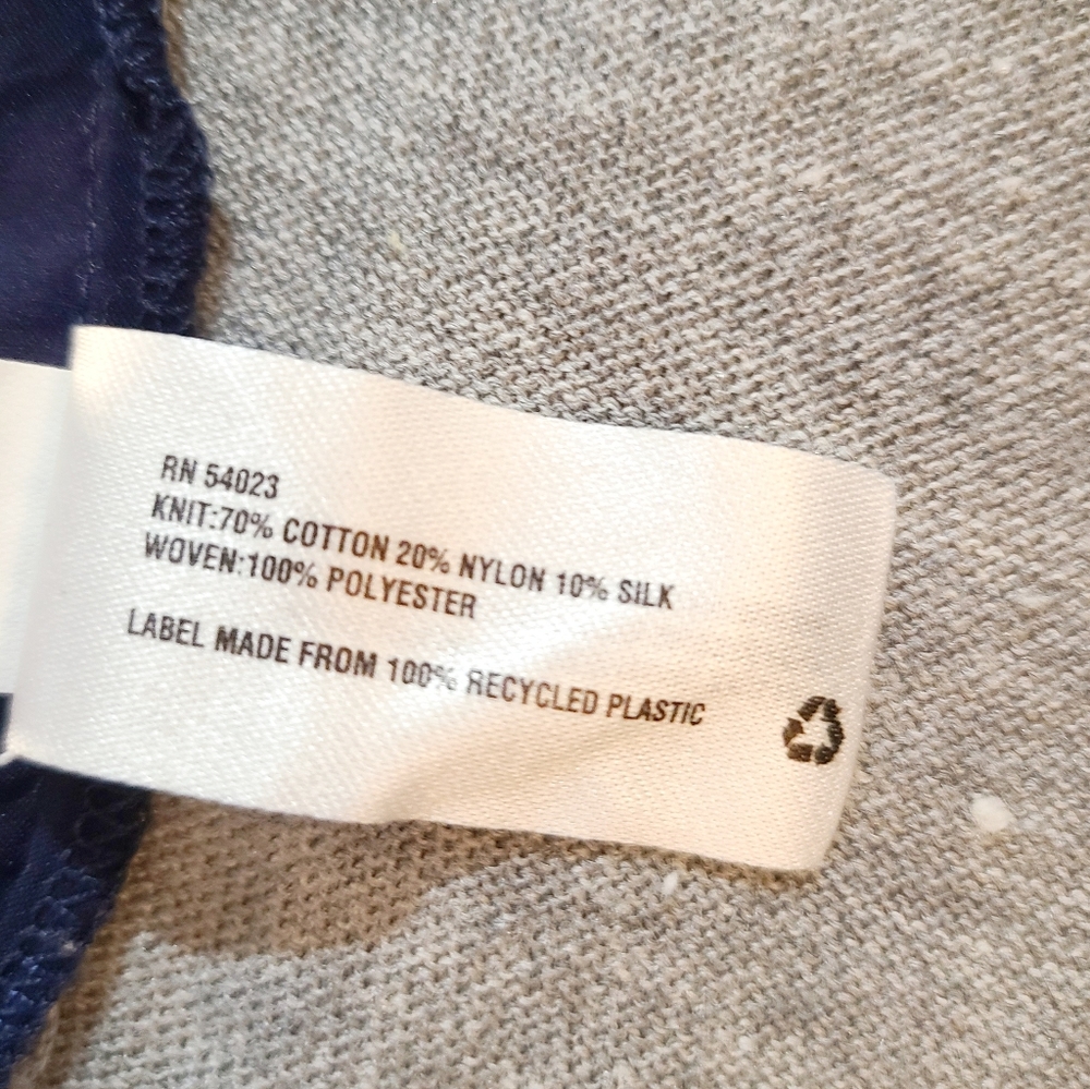 *Gap Color Block Hi-Low Pullover - image 5